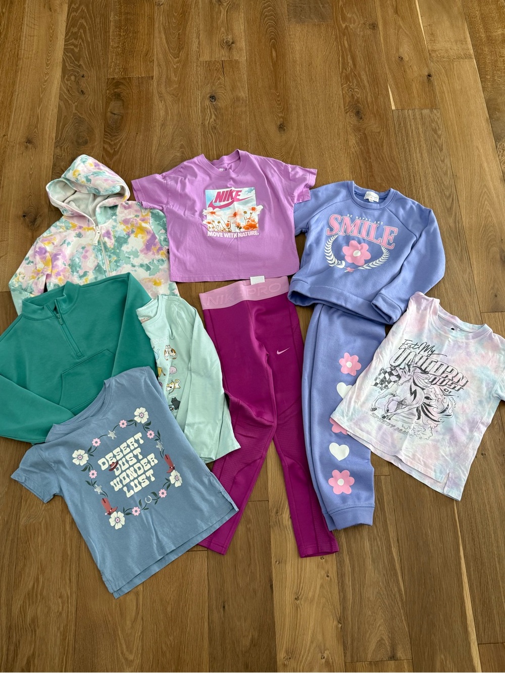 Girls size small bundle of clothes